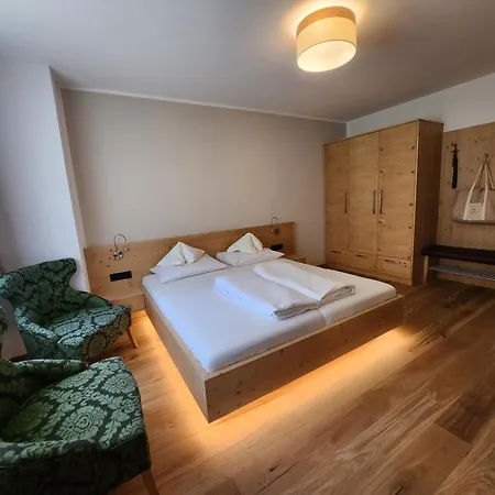 Der Paternwirt Otel 4*