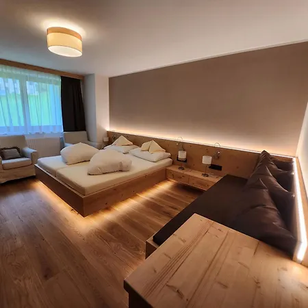 Отель Der Paternwirt