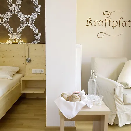 Отель Der Paternwirt