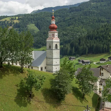 Der Paternwirt Otel Maria Luggau
