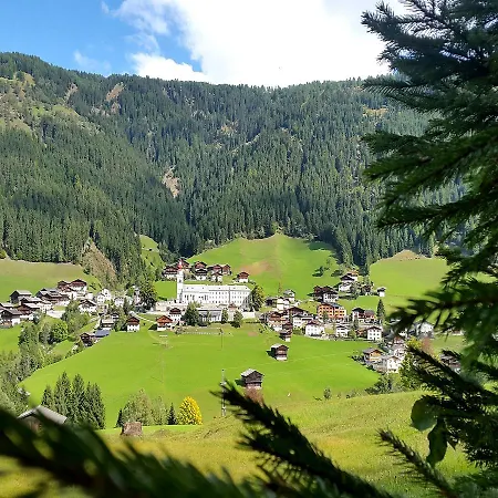 Der Paternwirt Otel Maria Luggau