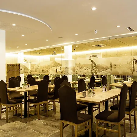 Otel Der Paternwirt 4*