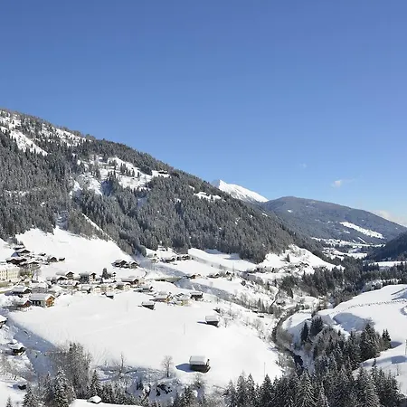 Der Paternwirt Otel