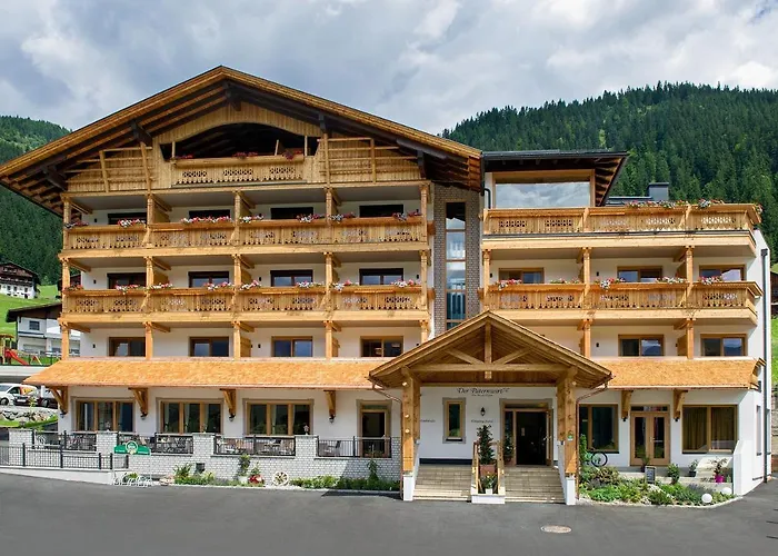 Der Paternwirt Hotel 4*